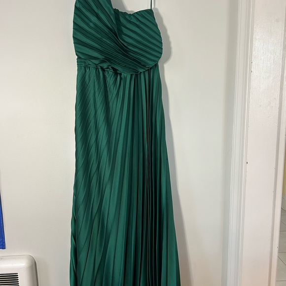 Abercrombie & Fitch One Shoulder Green Dress - Picture 6 of 8